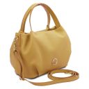 Nora Borsa a Mano in Pelle Morbida Giallo pastello TL142372