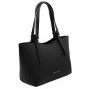 Libra Leather Shoulder bag Черный TL142580