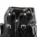 Nara Exklusiver Rucksack aus Leder mit Reissverschluss-Seitentaschen Schwarz TL141661