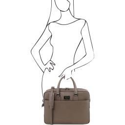 Urbino Maletín ordenador en piel para Saffiano con bolsillo delantero Marrón topo oscuro TL141627